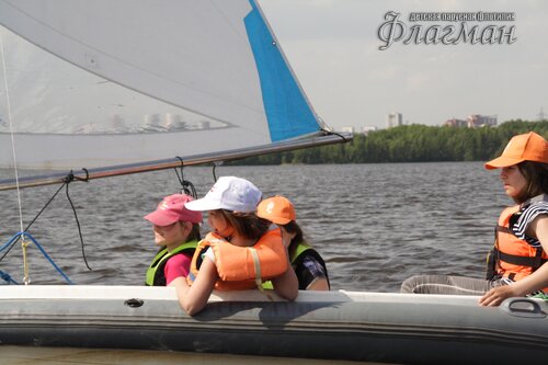 Фоторепортаж с парусной практики флотилии Флагман, прошедшей в июне 2017 года.